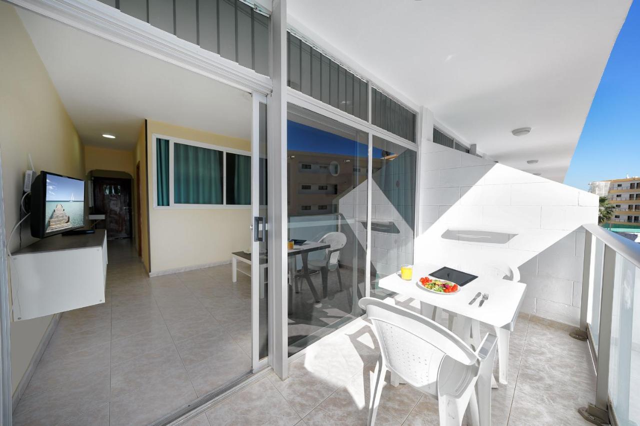 Apartamentos Strelitzias Playa del Inglés Exterior foto